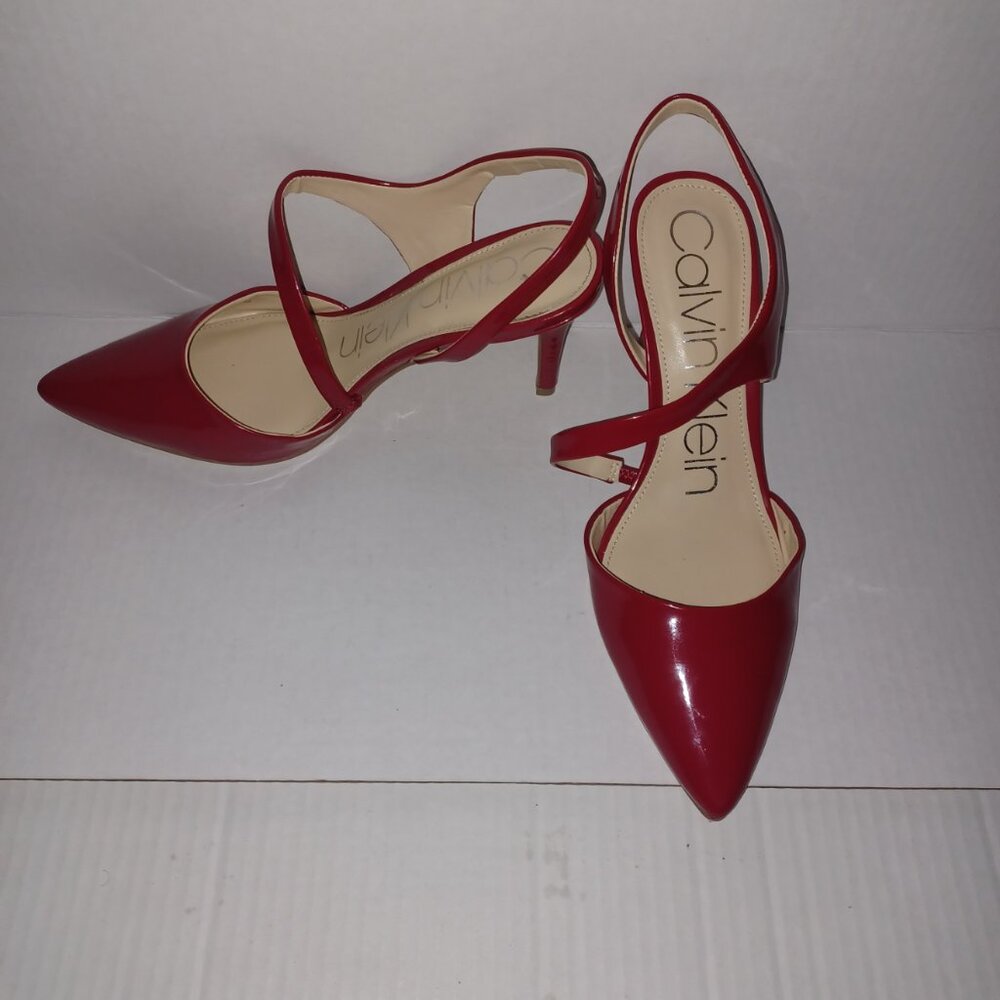 CALVIN KLEIN GEENA RED FAUX PATENT LEATHER SLINGBACK PUMPS - Picture 5 of 10